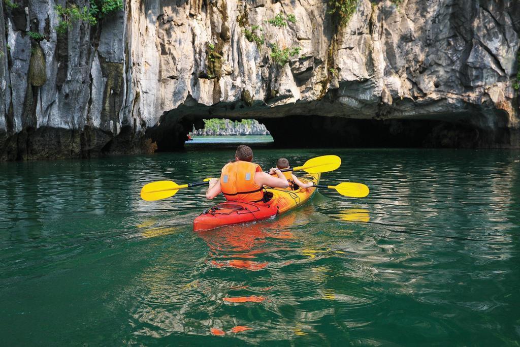 Golden Star Cruise Hotell Nan Giang Exteriör bild