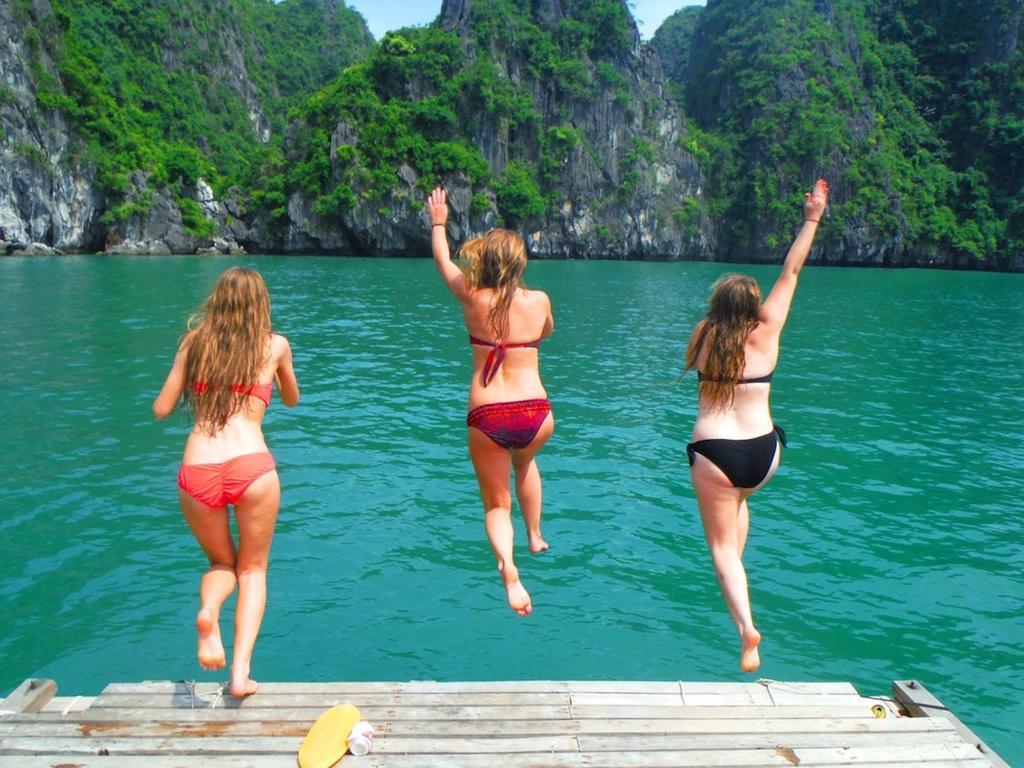 Golden Star Cruise Hotell Nan Giang Exteriör bild